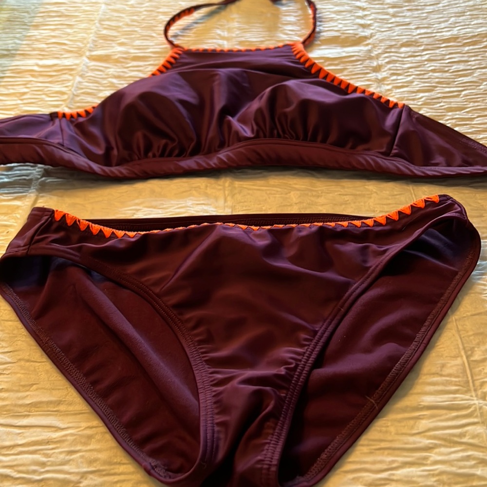 Cute purple and orange trim bikini size 8 full top coverage!
